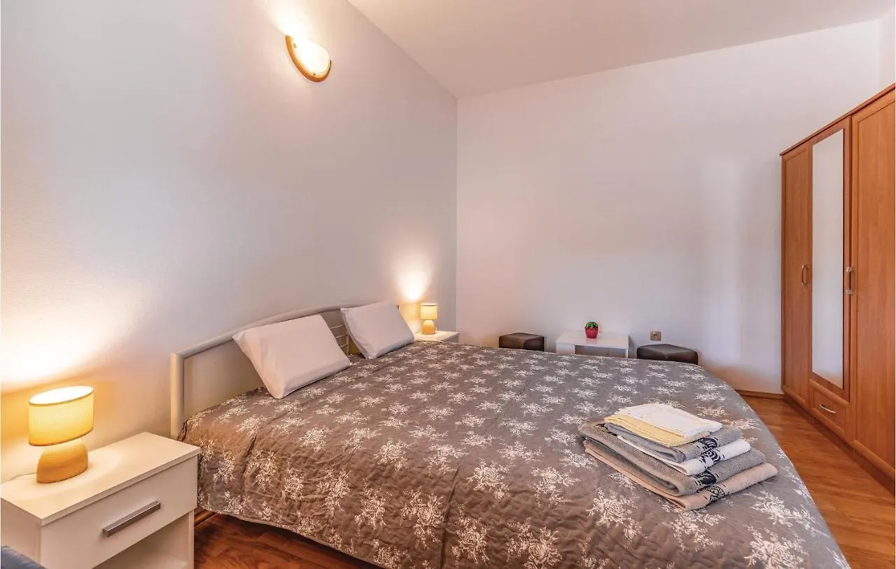 5 Bedroom Lovely Home In Pavicini Σπίτι διακοπών