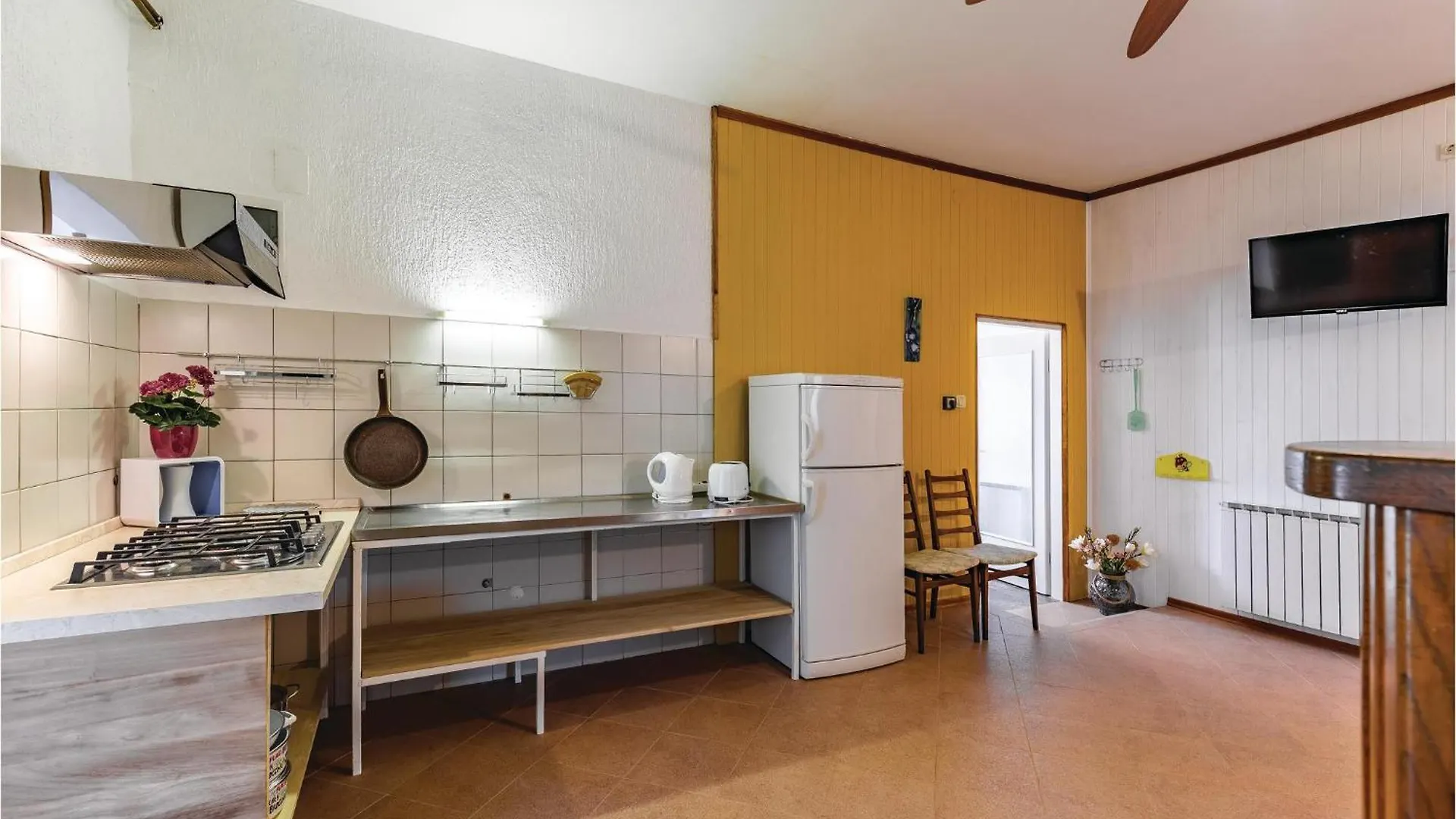Σπίτι διακοπών 5 Bedroom Lovely Home In Pavicini