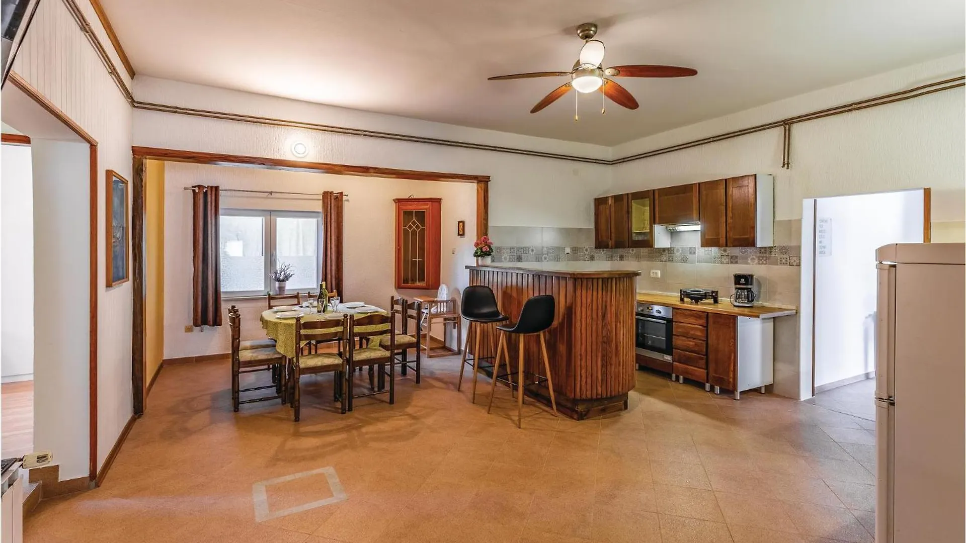 5 Bedroom Lovely Home In Pavicini Σπίτι διακοπών